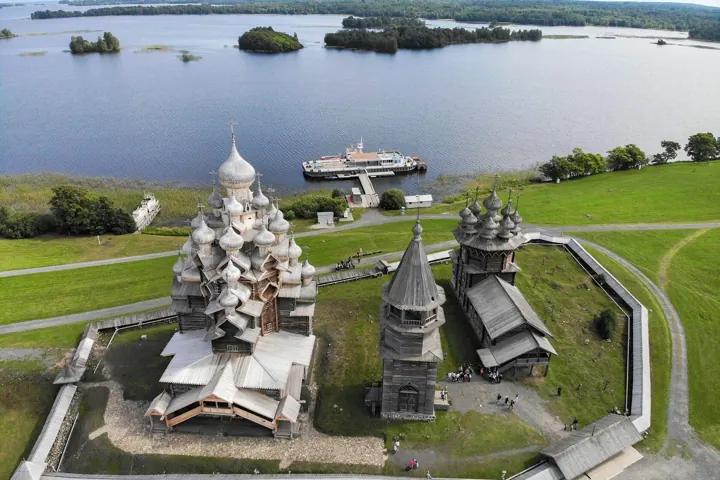 Открывайте Карелию